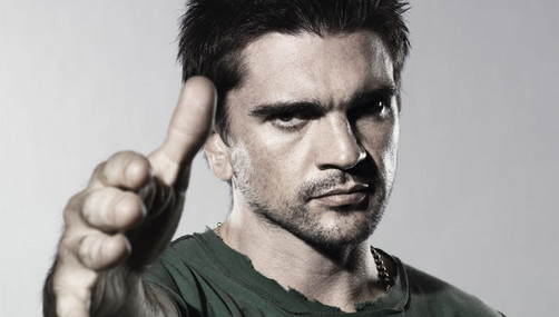 Juanes triste por la muerte de Joe Arroyo