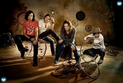 Maná invita a sus fanáticos a cantar