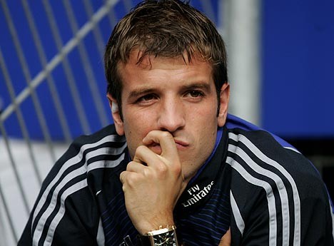 Van der Vaart es objetivo del Arsenal