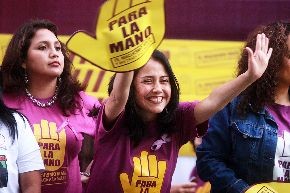 Nadine Heredia pide desterrar violencia contra la mujer