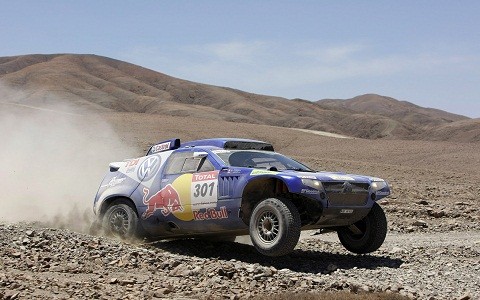 Vehículos de Argentina zarparon rumbo a Europa para el Dakar 2012