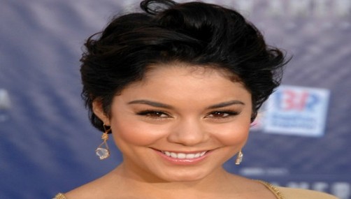 Vanessa Hudgens agrede a paparazzi (video)