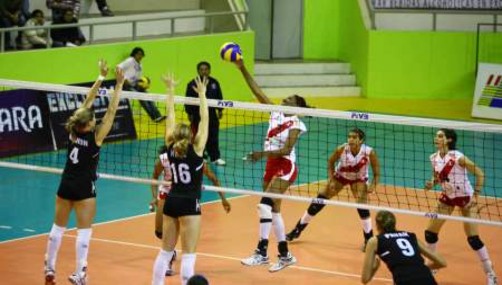 Voley: Perú perdió 3-0 ante República Dominicana