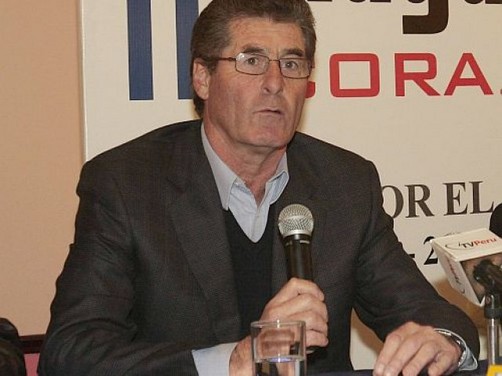 'Alarcón maneja Alianza como si fuera su chacra', según Augusto Claux