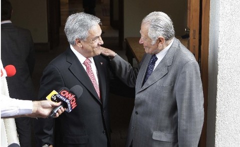 Sebastián Piñera comenzó rondas de diálogo con ex presidentes de Chile