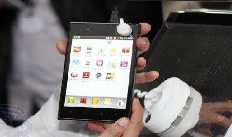 LG presentó nuevo celular 'LG Optimus Vu' en Barcelona