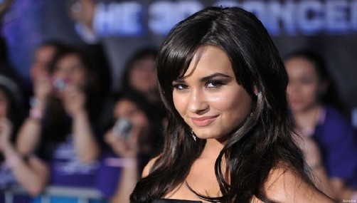 Demi Lovato jura ser la inspiración de los niños