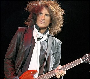 Joe Perry, guitarrista de Aerosmith, recuerda su paso por el Perú