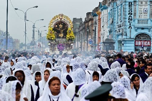 Recomendaciones al público que asista hoy a la procesión del Señor de los Milagros