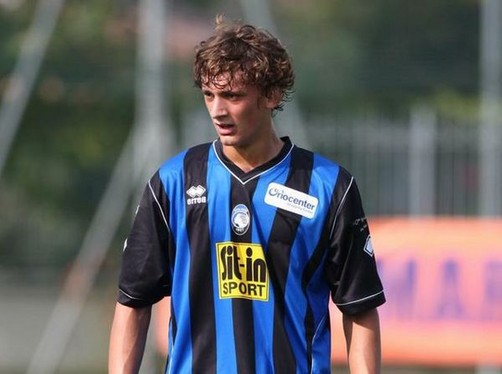 Manchester United pretende talento de ariete Gabbiadini