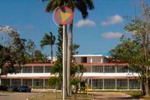 Escuela Internacional de Cine y TV cubana pide donaciones
