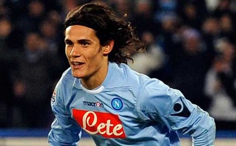 Liverpool también pretende los goles de Cavani