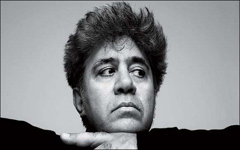 Vida de cineasta Pedro Almodóvar es mostrada en dos nuevas obras