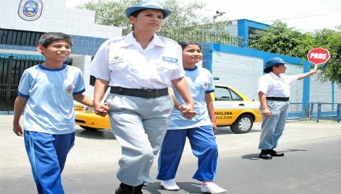 Serenas protegerán escolares en La Molina