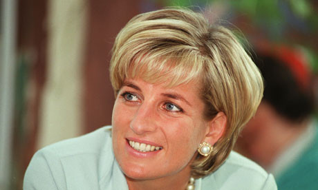 Lady Di es bautizada como mormona a título póstumo