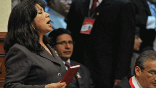 Martha Chávez: Ollanta ofendió a PNP y Fuerzas Armadas