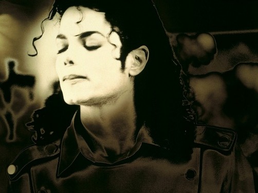 Fanáticos celebran hoy cumpleñaos 53 de Michael Jackson