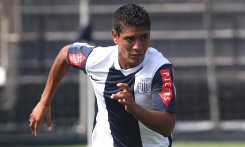 Paolo Hurtado quiere ser titular en la selección