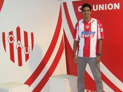 Ronald Quinteros feliz por jugar su primer clásico argentino