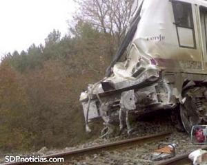 Un choque de trenes deja un muerto (Video)