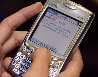 MTC: Mensajes de texto son una buena opción en emergencias