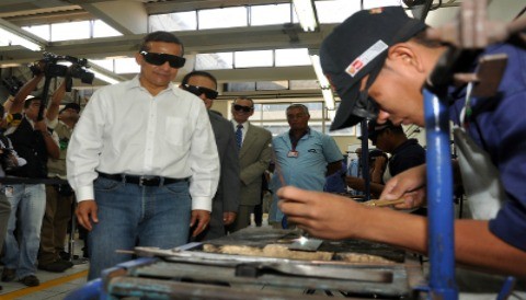 Perú entre finalistas para ser sede de Reunión Anual de Gobernadores del BM y del FMI en el 2015 Perú entre finalistas para ser sede de Reunión Anual de Gobernadores del BM y del FMI en el 2015