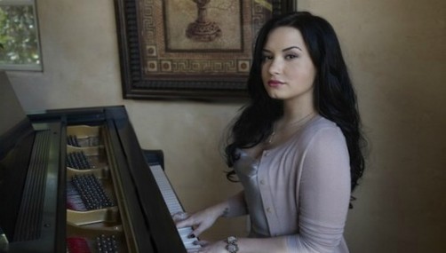 Demi Lovato posó para la revista People