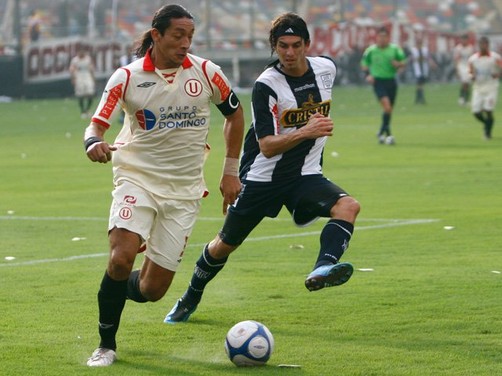 Carlos Galván sorprendido con juego de Andy Polo