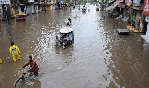 Ciclón tropical en India deja al menos seis muertos
