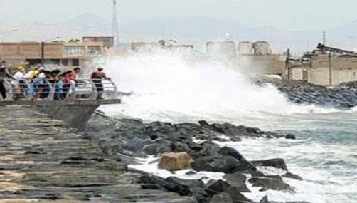 Puerto de Pisco cerrado por fuertes vientos