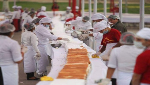 Perú rompió record Guinness con la torta más grande del mundo