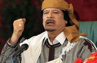 Libia: Guardaespaldas habrían sido violadas por Gadafi