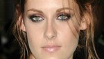 Kristen Stewart contagia su juventud a Charlize Theron