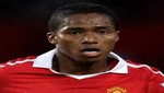 Antonio Valencia seguirá en el Manchester United