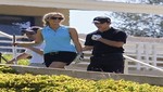 Nick Jonas y Delta Goodrem tarde de golf