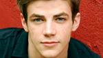 Grant Gustin participará en Glee