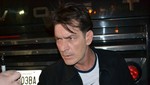 Guardaespaldas de Charlie Sheen agreden a reporteros colombianos