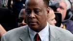 Conrad Murray podría salir de la cárcel en Navidad