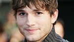 Ashton Kutcher tiene 'jale' con las jovencitas