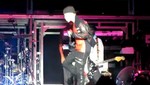 Justin Bieber muestra sus pasos de baile en el escenario (video)