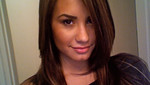 Demi Lovato no olvida a sus amigos y a sus fans