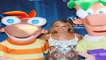Ashley Tisdale en el estreno de Phineas y Ferb 2D