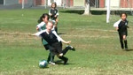 VIDEO: la niña más ruda del fútbol