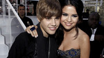 Justin Bieber se va de mano con Selena Gómez (FOTO)