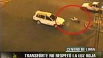 Centro de Lima: Vehículo atropella a mujer que no respetó la luz roja