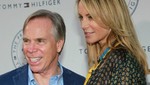 La mujer de Tommy Hilfiger diseña bolsos