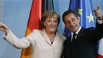 Merkel y Sarkozy analizan estrategias para afrontar la crisis de deuda