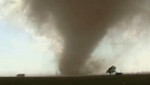 Increíble: tornado arrasó en Tipton, Oklahoma