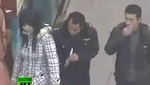 Video: Ahora usan palitos chinos para robar