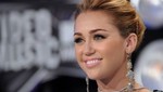 Miley Cyrus captada luego de su viaje a Haití